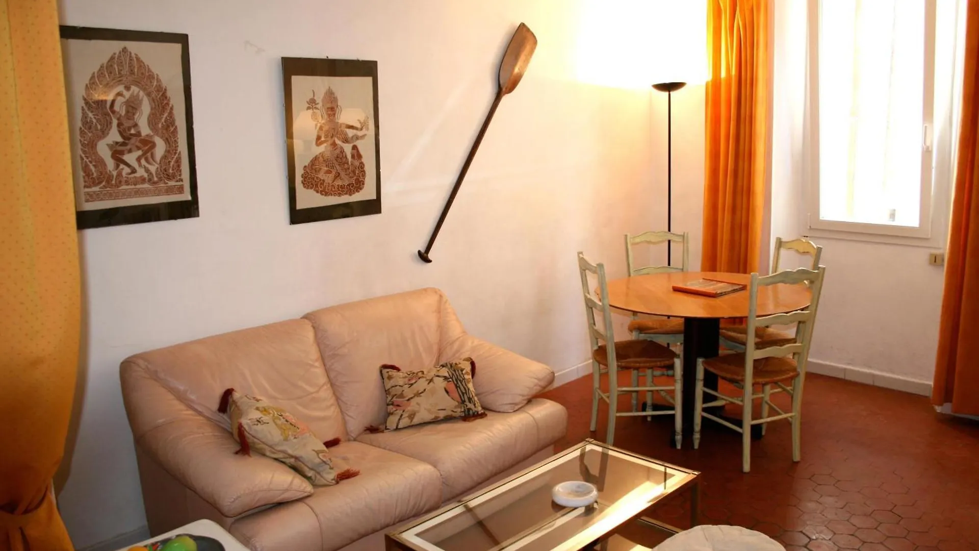 Karolina Properties - Misericorde Appartements Cannes 0*,  Francia